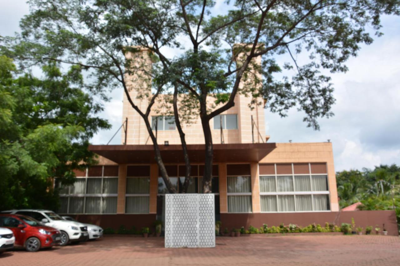 The Grand Neelam Hotell Rāipur Eksteriør bilde